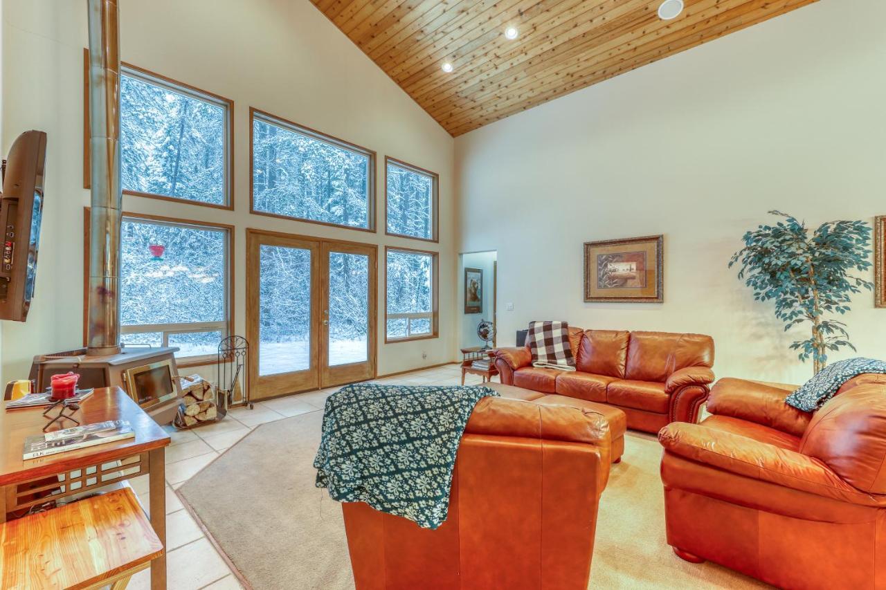 Elk Tracks Lodge Pine Glen Exterior photo